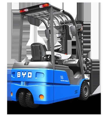 Fabricado en China, la balanza de tres pivot de BYD pesa entre 1,6 y 2,0 toneladas de carretillas eléctricas puras