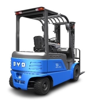 Fabricado en China, el balance de cuatro pivot de BYD pesa entre 1,6 y 1,8 toneladas de montacargas eléctricos puros para Dual Drive