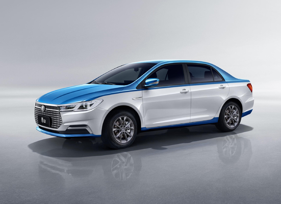 El sedán familiar eléctrico puro más vendido de BYD tiene un alcance real ultra largo de 450 km