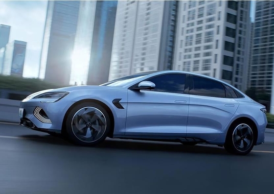 Rango eléctrico puro de BYD 650km Alto rendimiento 4WD Coupé sello