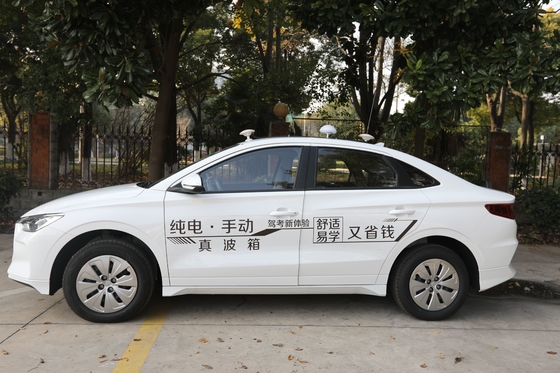 BYD Pure Electric e3 Exam Special Vehicle con un alcance de 350KM