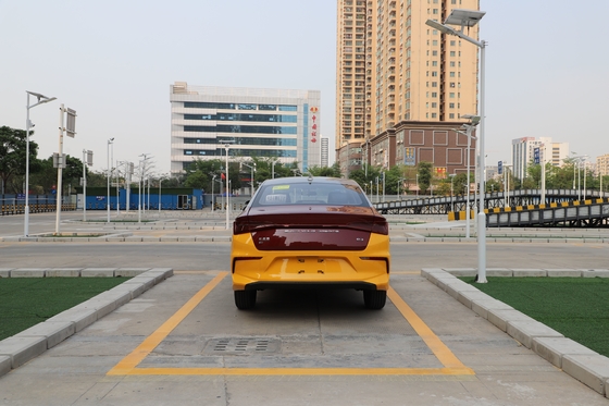 BYD Pure Electric e3 Exam Special Vehicle con un alcance de 350KM