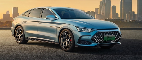 Concepto de referencia de rendimiento 2023 híbrido BYD Han DMI-121KM sedán eléctrico premium