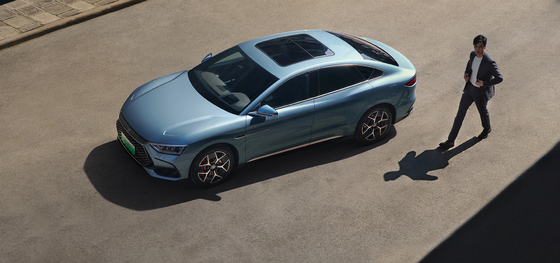 Concepto de referencia de rendimiento 2023 híbrido BYD Han DMI-121KM sedán eléctrico premium